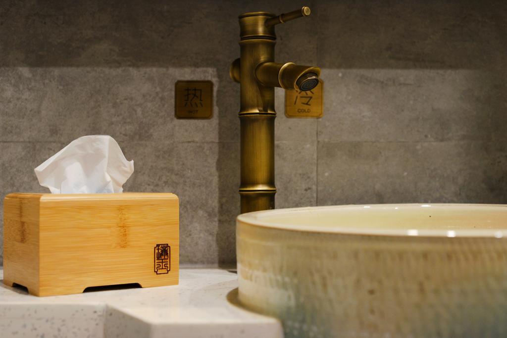 Hangzhou Puyu Travelling With Hotel Экстерьер фото