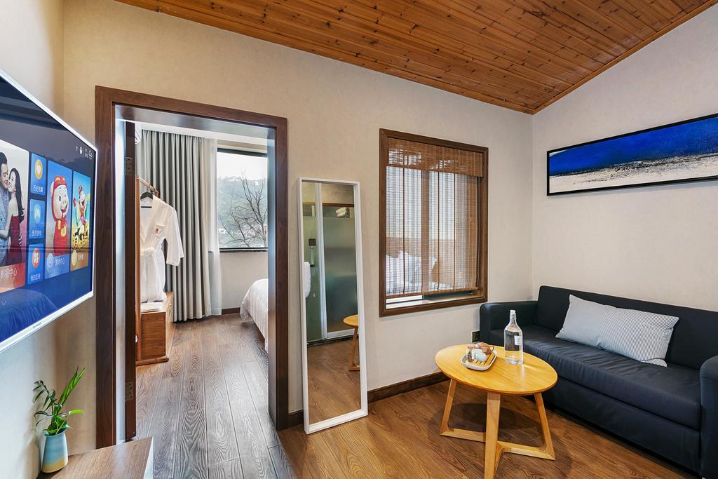 Hangzhou Puyu Travelling With Hotel Экстерьер фото