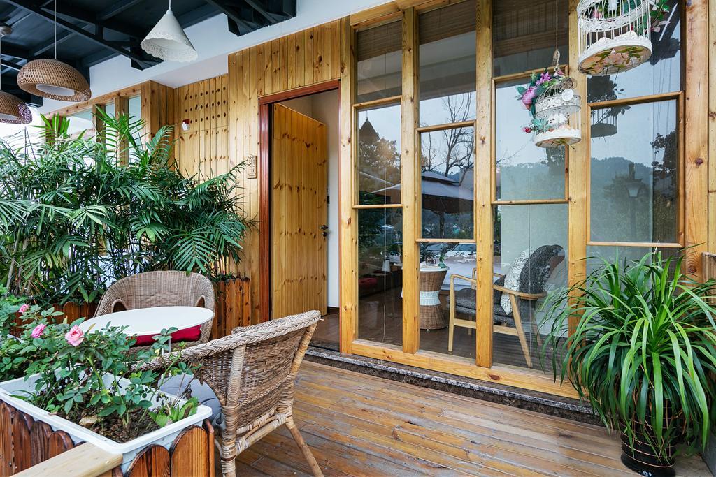 Hangzhou Puyu Travelling With Hotel Экстерьер фото