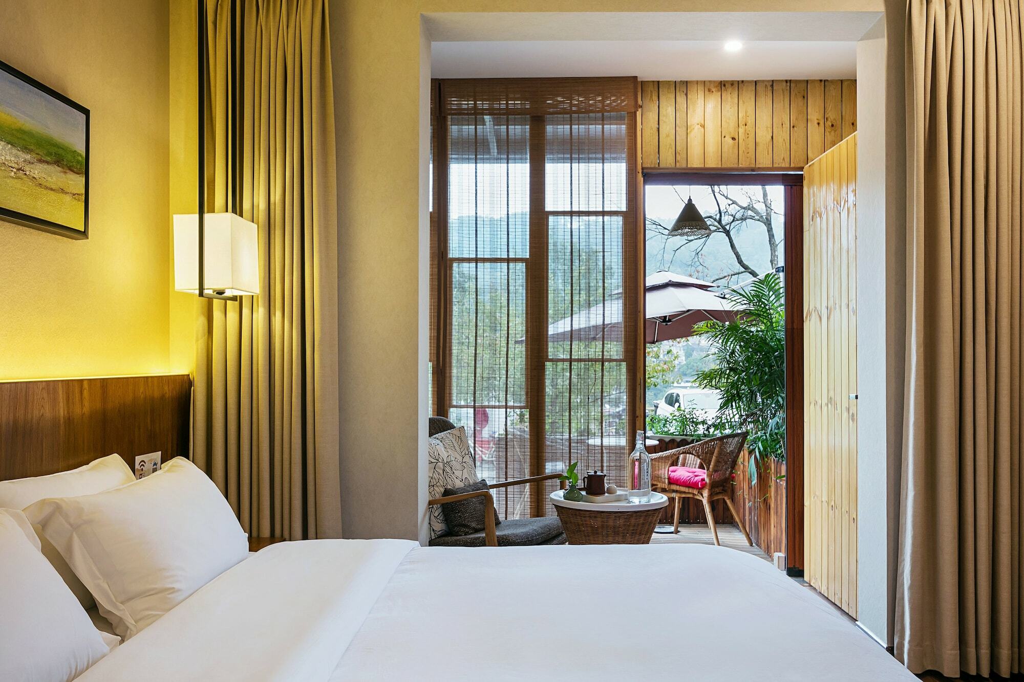 Hangzhou Puyu Travelling With Hotel Экстерьер фото